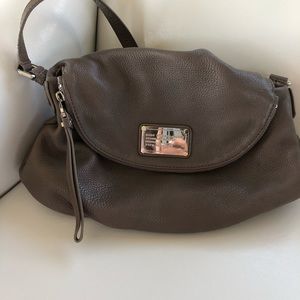 Marc Jacobs Natasha Crossbody Gray